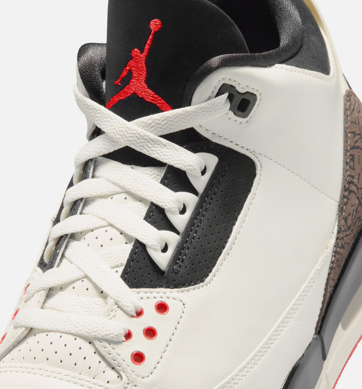 Air Jordan 3 Retro 帆白大学红男款休闲鞋 - 帆白/黑/大学红/淡象牙
