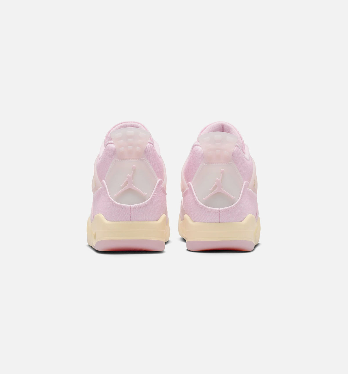 Air Jordan 4 Retro 粉珍珠与冒玄红女款休闲鞋 - 珍珠粉/冒玄红/椰子奶