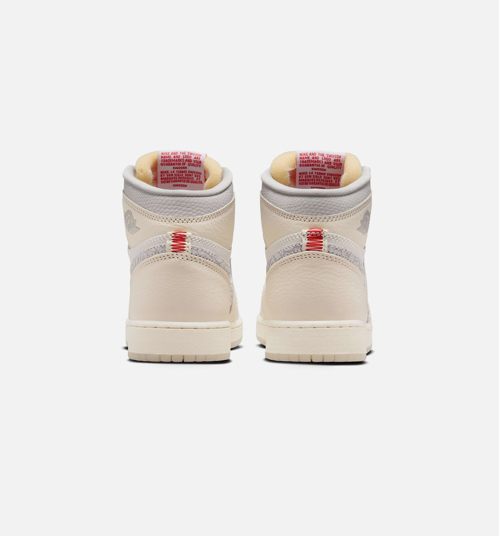 Air Jordan 1 Retro High OG 帆白大童款休闲鞋 - 帆白/大学红/淡象牙/椰子奶白/幻影