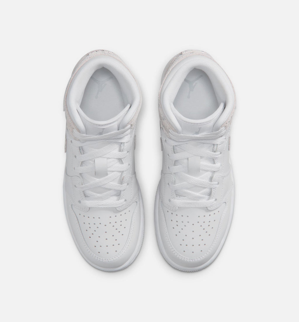 Air Jordan 1 Mid SE 大童款休闲鞋 - 白/原野銀