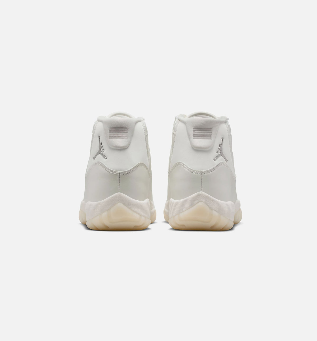 Air Jordan 11 Retro 珍珠女款休闲鞋 - 帆布白/珍珠灰/白/金属银