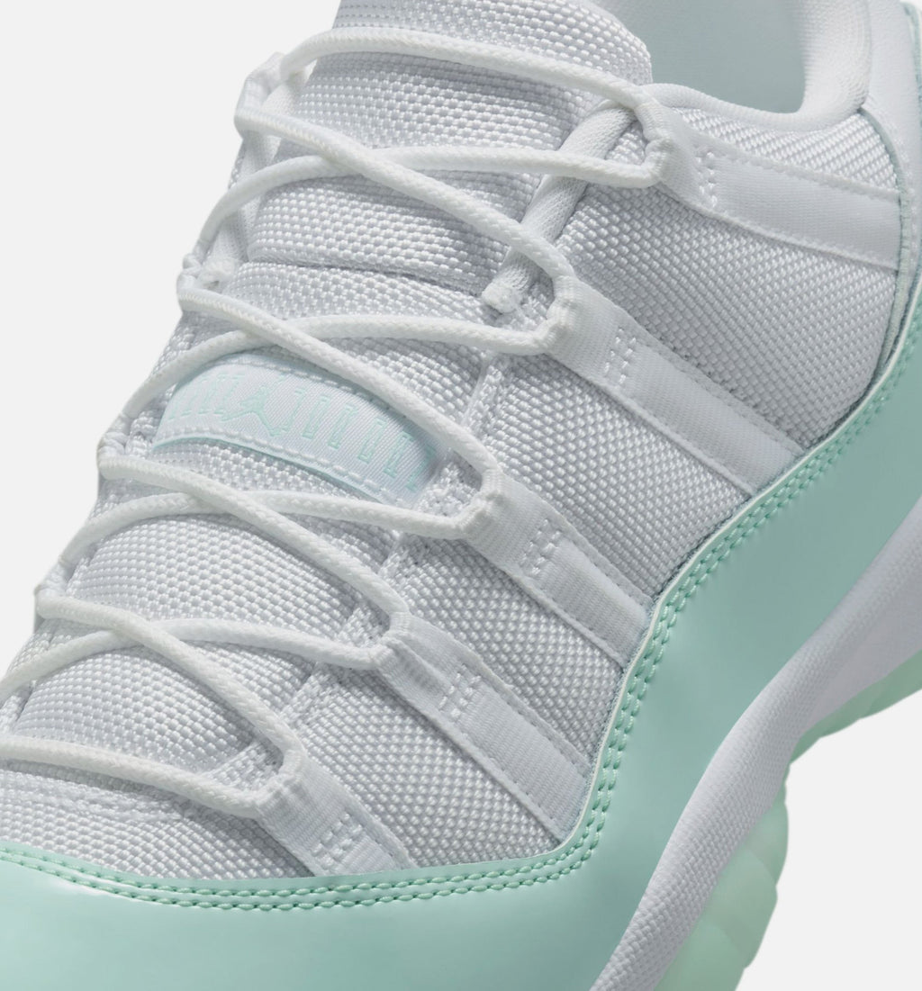Air Jordan 11 Retro Low Igloo 女款休闲鞋 - 白/冰屋绿