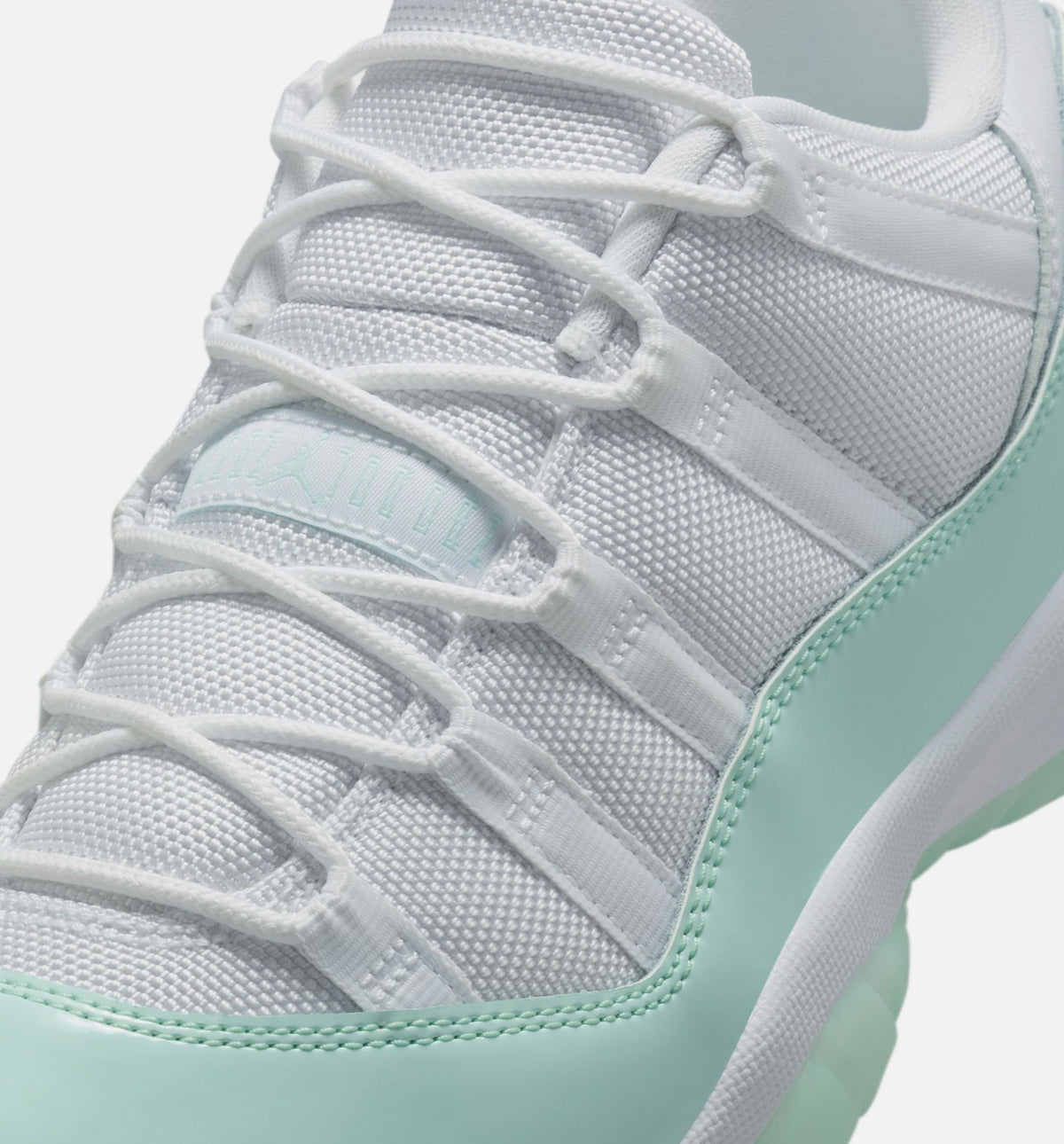 Air Jordan 11 Retro Low Igloo 女款休闲鞋 - 白/冰屋绿