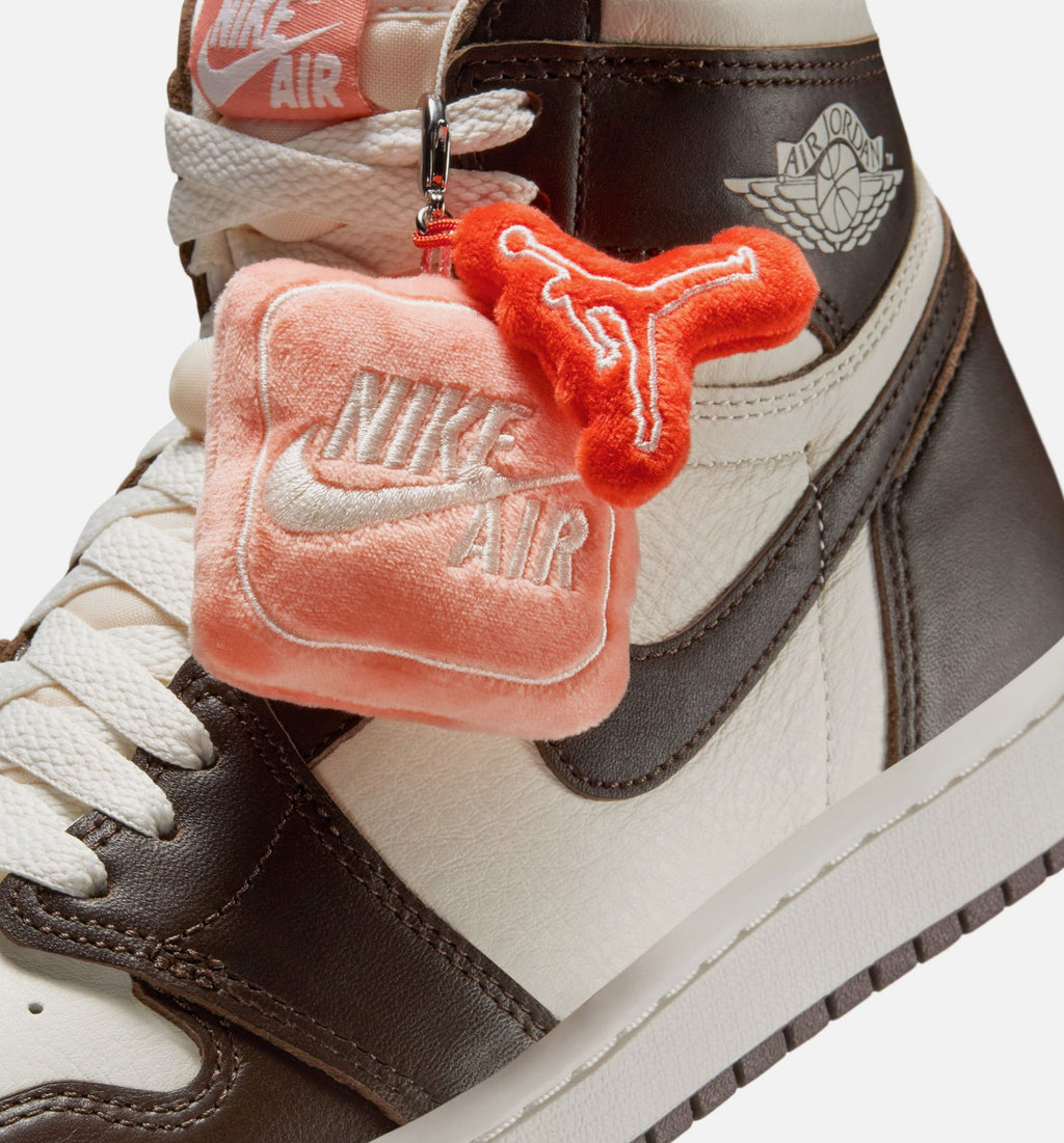 Air Jordan 1 Retro High OG 女款休闲鞋 - 巴洛克棕色/淡茹芒根/帆白