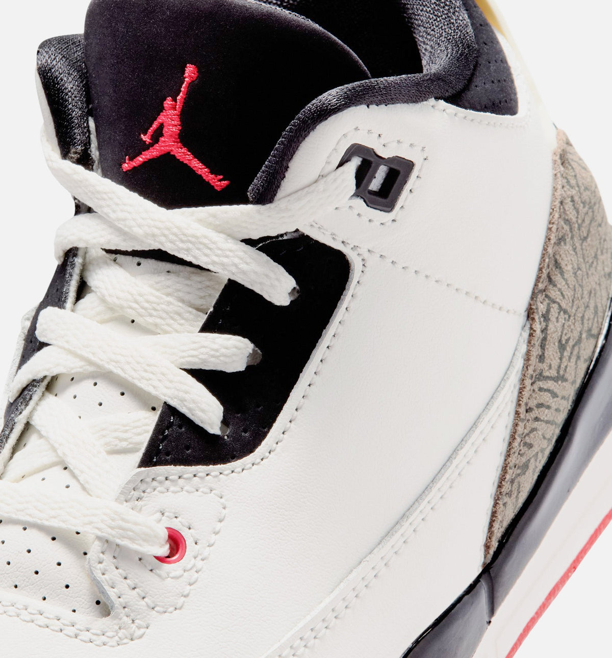 Air Jordan 3 Retro 帆布白与大学红学龄前款休闲鞋 - 帆布白/黑/大学红/淡象牙白