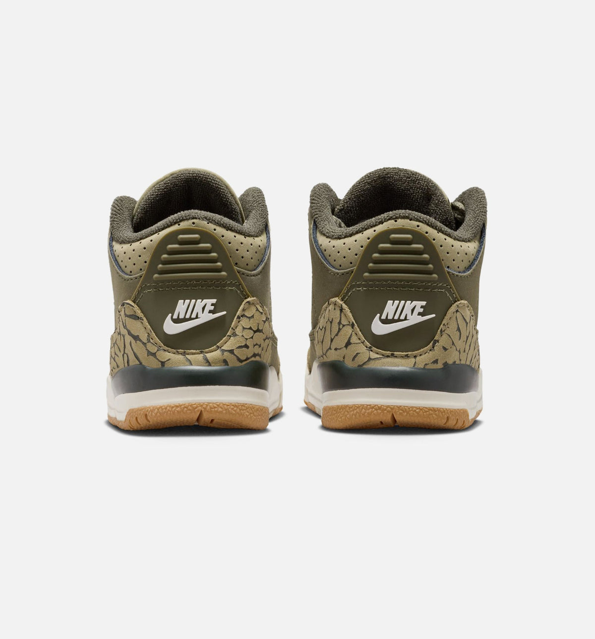 Air Jordan 3 Retro 中橄榄绿婴幼儿款休闲鞋 - 中橄榄绿/川续木/中性橄榄/帆白