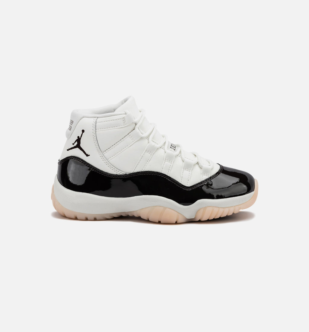 Air Jordan 11 Retro 那不勒斯女款休闲鞋 - 帆布白/丝绲棕/气层粉